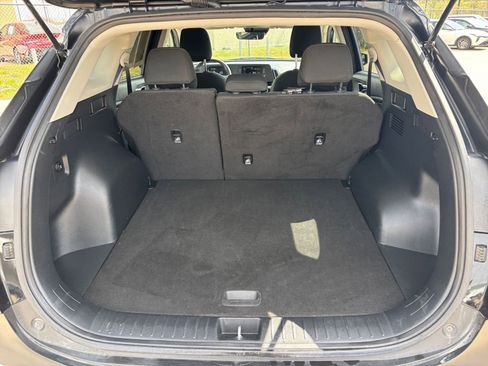 Used 2025 Kia Sportage LX image 30