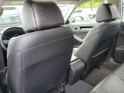 Used 2024 Honda Civic EX-L image 9