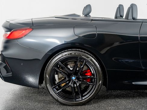 Used 2025 BMW M8 Competition image 9