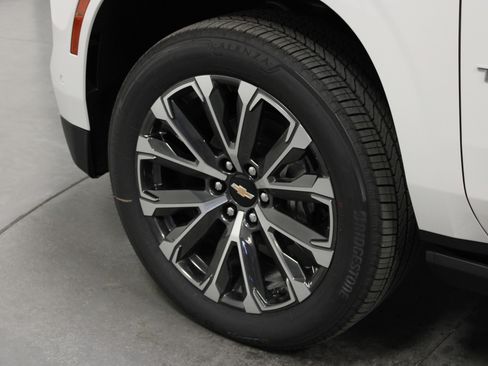 New 2025 Chevrolet Tahoe High Country image 10