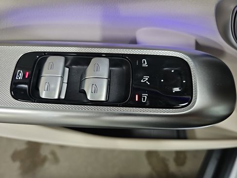 New 2026 Mercedes-Benz GLC 300 image 30