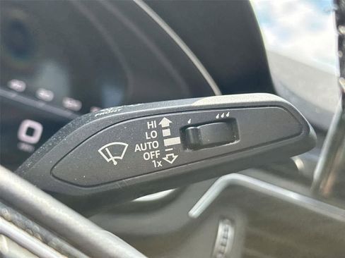 Used 2022 Audi A4 2.0T Premium Plus AWD/4WD image 18