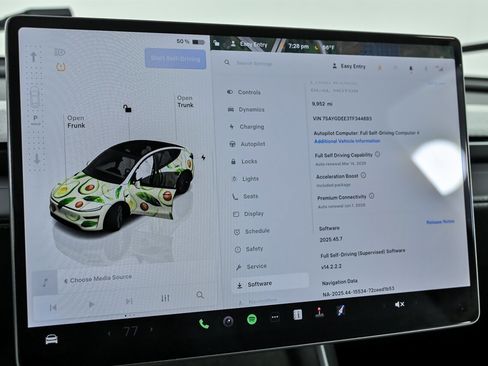 Used 2026 Tesla Model Y Long Range image 36