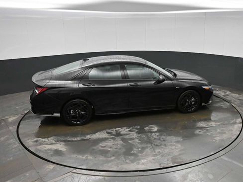 Certified 2025 Hyundai Elantra N Line image 29