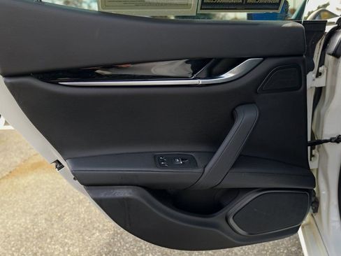 Used 2022 Maserati Ghibli Modena Q4 image 22