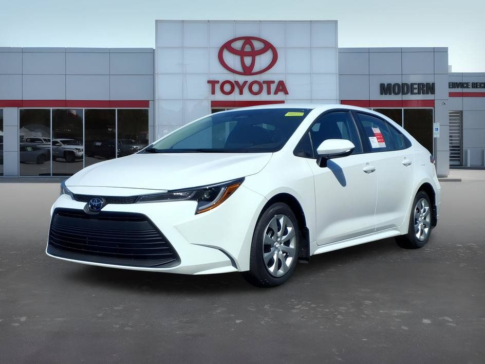 New 2026 Toyota Corolla LE FWD image 1