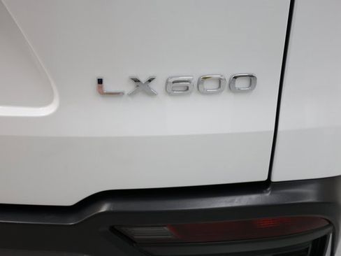 Used 2023 Lexus LX 600 4WD w/ Ultra Luxury Package image 61