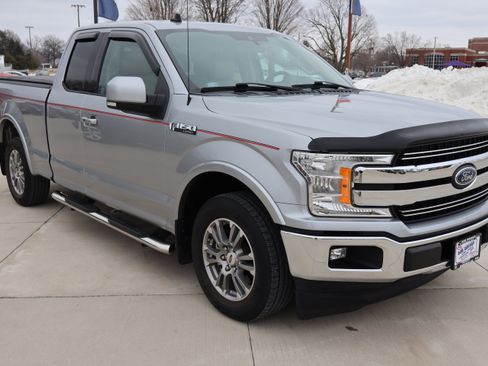 Used 2020 Ford F150 Lariat w/ Equipment Group 501A Mid image 4