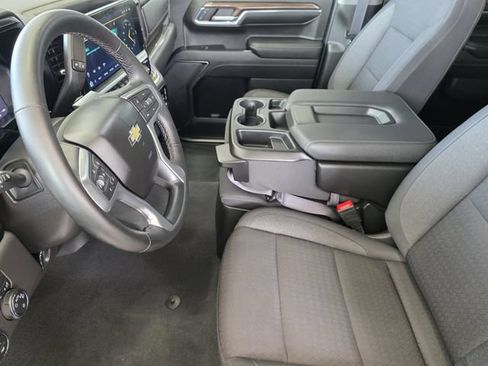 Used 2024 Chevrolet Silverado 1500 LT AWD/4WD image 13