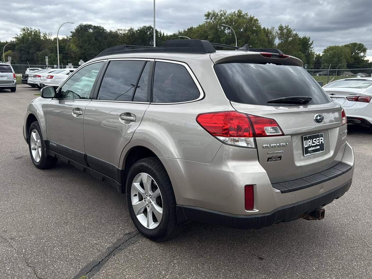 Used 2014 Subaru Outback 2.5i Limited AWD/4WD image 7