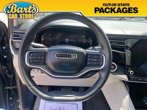 Used 2022 Jeep Wagoneer Series II w/ Premium Group I AWD/4WD image 34