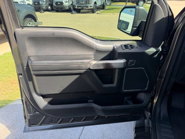 Used 2020 Ford F150 Lariat w/ Equipment Group 502A Luxury AWD/4WD image 8