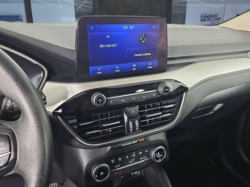 Used 2020 Ford Escape SE FWD image 17
