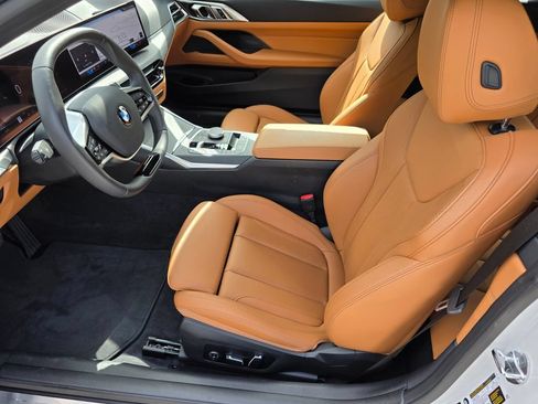 Used 2025 BMW 430i Convertible w/ Premium Package RWD image 9