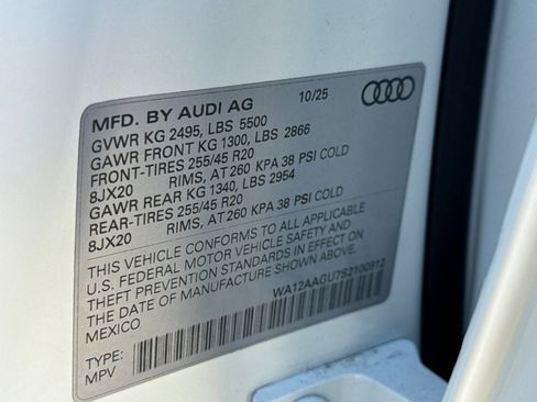 New 2025 Audi Q5 Premium Plus image 24