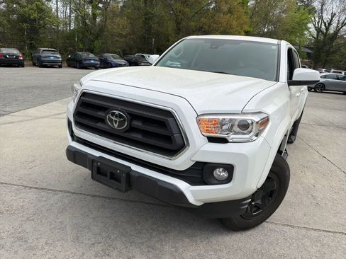 Used 2021 Toyota Tacoma SR5 image 1