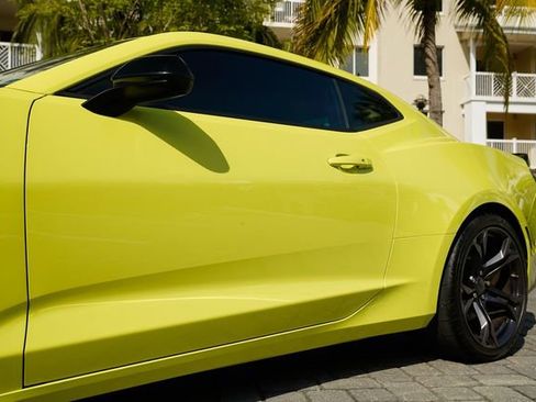 Used 2019 Chevrolet Camaro SS image 11