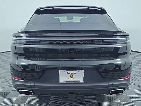 Certified 2026 Porsche Cayenne Coupe AWD/4WD image 6