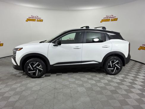 New 2026 Nissan Kicks SV w/ Cold Weather Package FWD image 2