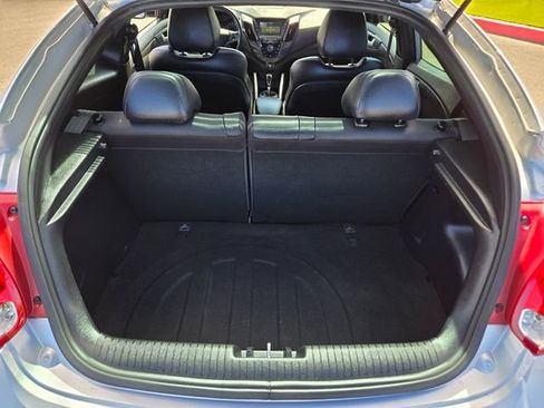 Used 2016 Hyundai Veloster Turbo w/ Option Group 04 FWD image 13