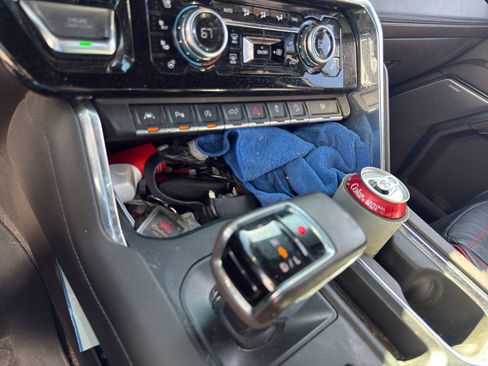 Used 2024 GMC Sierra 1500 Denali image 14