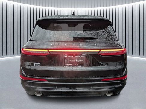 New 2026 Lincoln Corsair Premiere image 4