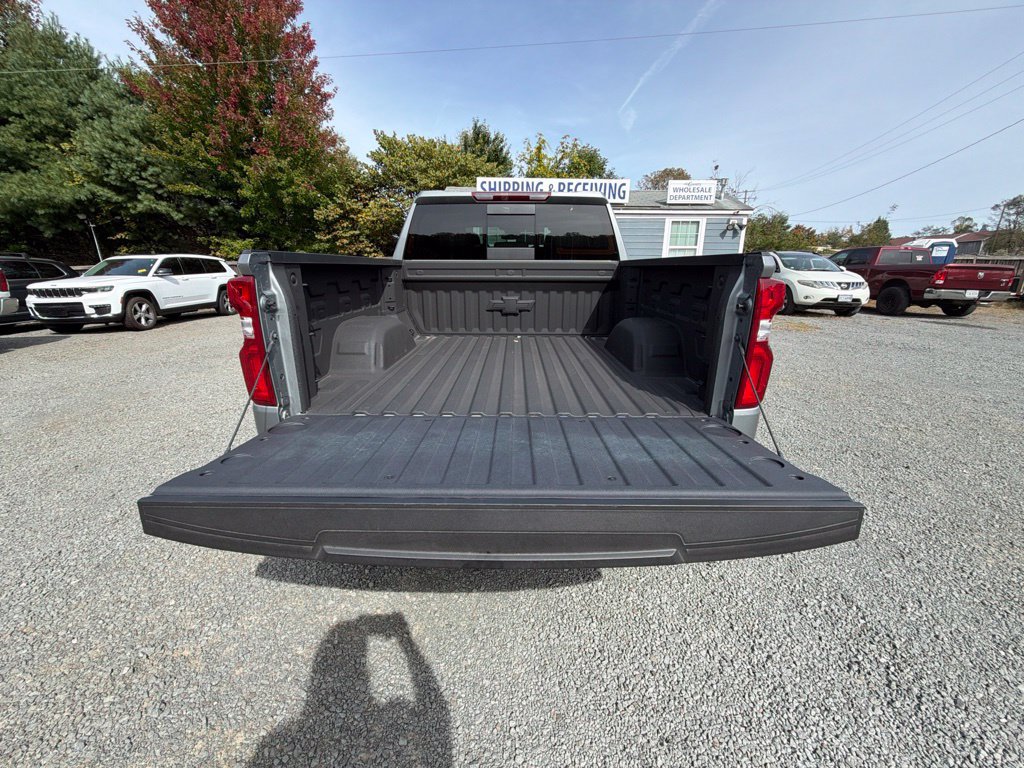 Used 2024 Chevrolet Silverado 1500 RST w/ Rally Edition AWD/4WD image 13