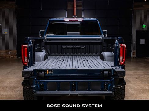 Used 2020 GMC Sierra 2500 Denali w/ Denali Ultimate Package image 8