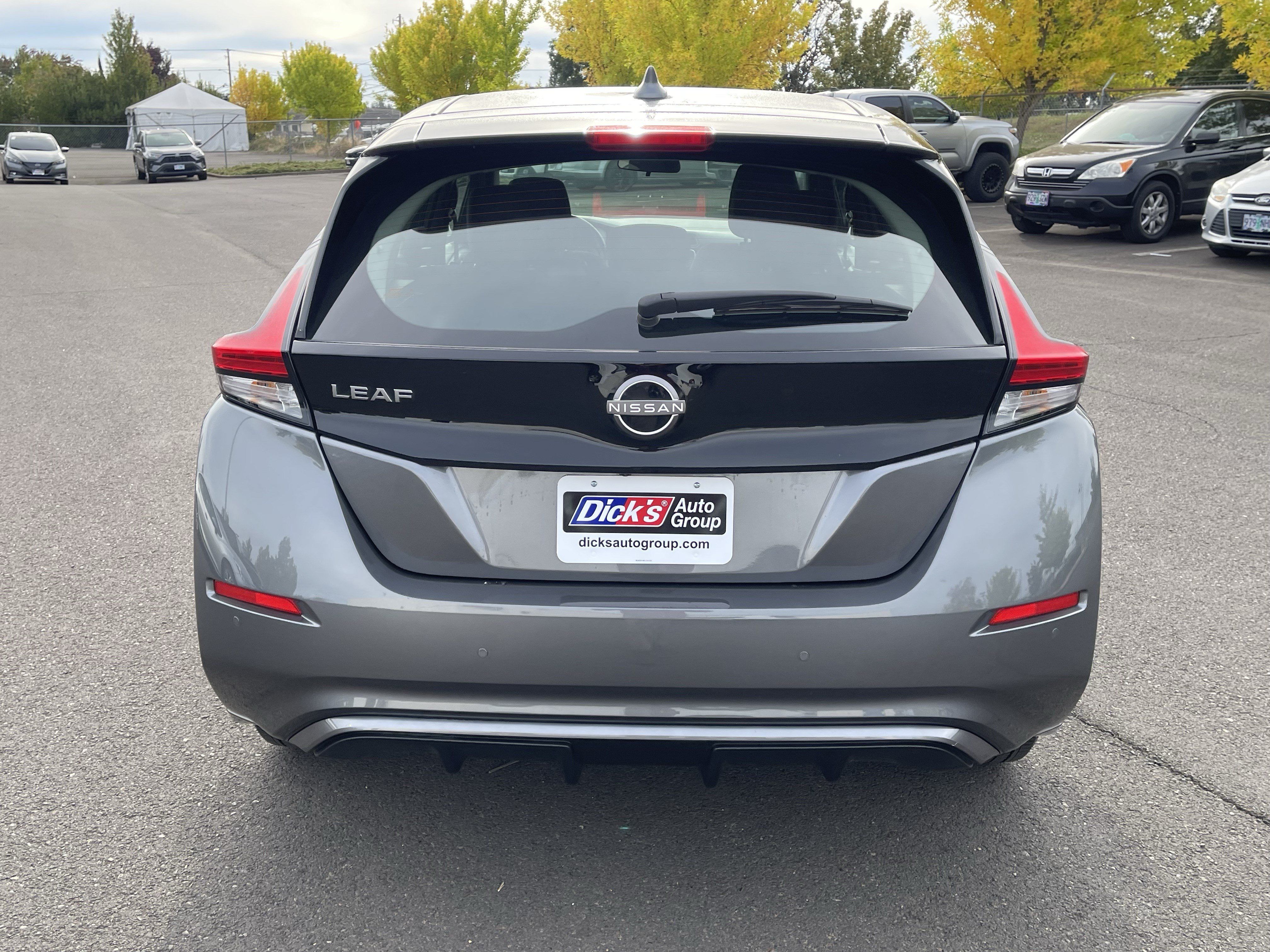 Used 2025 Nissan Leaf S FWD image 4