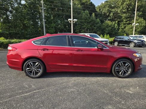 Used 2016 Ford Fusion SE w/ Equipment Group 202A FWD image 5
