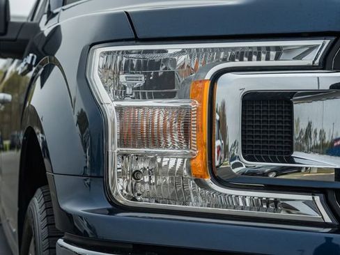 Used 2018 Ford F150 XLT w/ Equipment Group 302A Luxury image 18