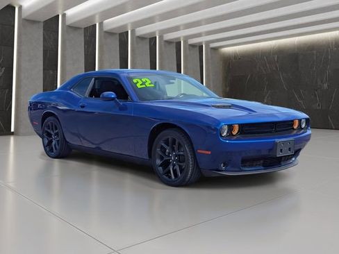Used 2022 Dodge Challenger SXT w/ Blacktop Package image 8