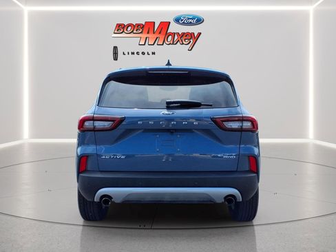 Used 2023 Ford Escape Active w/ Tech Pack #2 AWD/4WD image 6