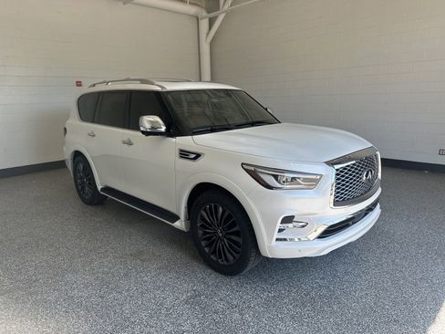 Certified 2023 INFINITI QX80 Sensory w/ Cargo Package AWD/4WD image 4