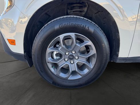 Used 2025 Ford Maverick XLT w/ XLT Luxury Package image 14