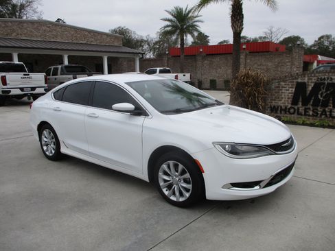 Used 2015 Chrysler 200 C image 17