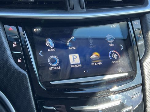 Used 2014 Cadillac XTS Premium image 23