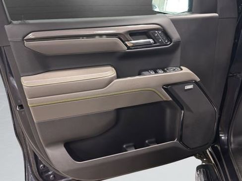 Used 2024 Chevrolet Silverado 1500 ZR2 w/ Technology Package image 24