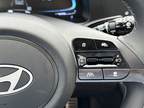 Used 2026 Hyundai Elantra SEL Sport Premium FWD image 22
