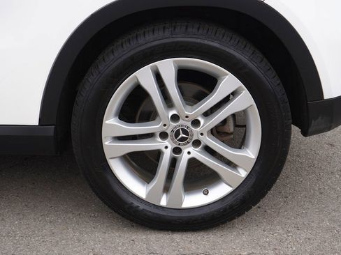 Used 2018 Mercedes-Benz GLA 250 4MATIC image 11