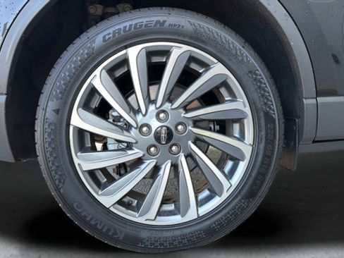 Used 2023 Lincoln Corsair Reserve w/ Equipment Group 202A AWD/4WD image 46