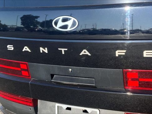 Used 2024 Hyundai Santa Fe SEL FWD image 10