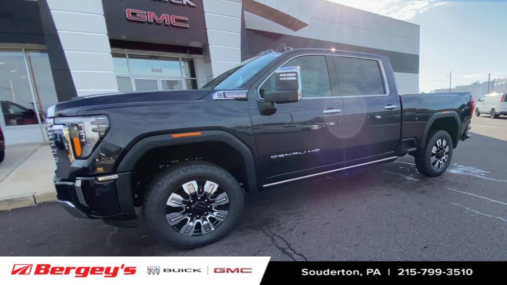 New 2026 GMC Sierra 3500 Denali w/ Denali Reserve Package AWD/4WD image 4