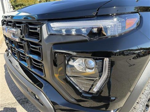 New 2026 GMC Canyon Elevation w/ Convenience Package image 26