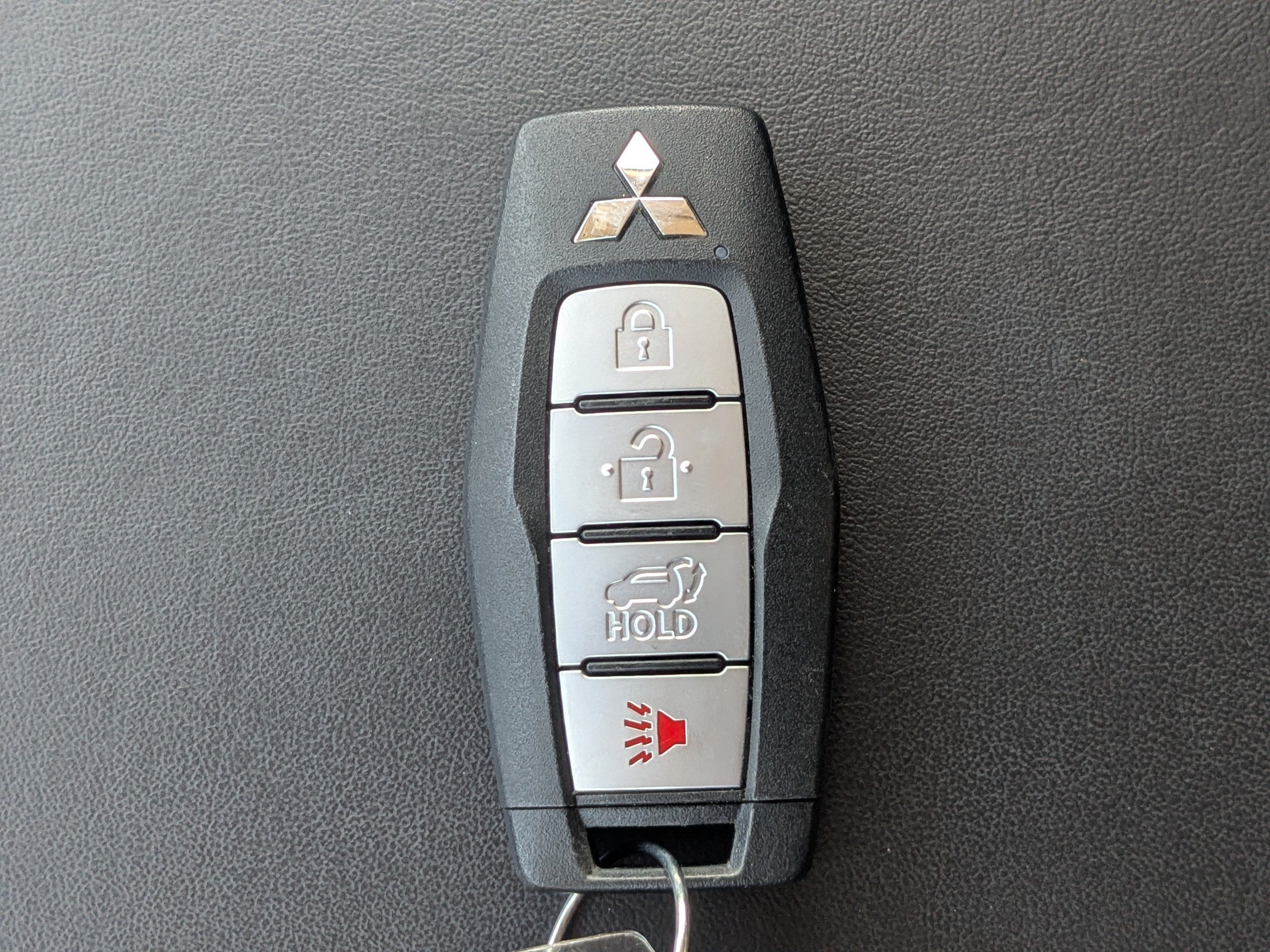 Used 2025 Mitsubishi Outlander SE AWD/4WD image 37