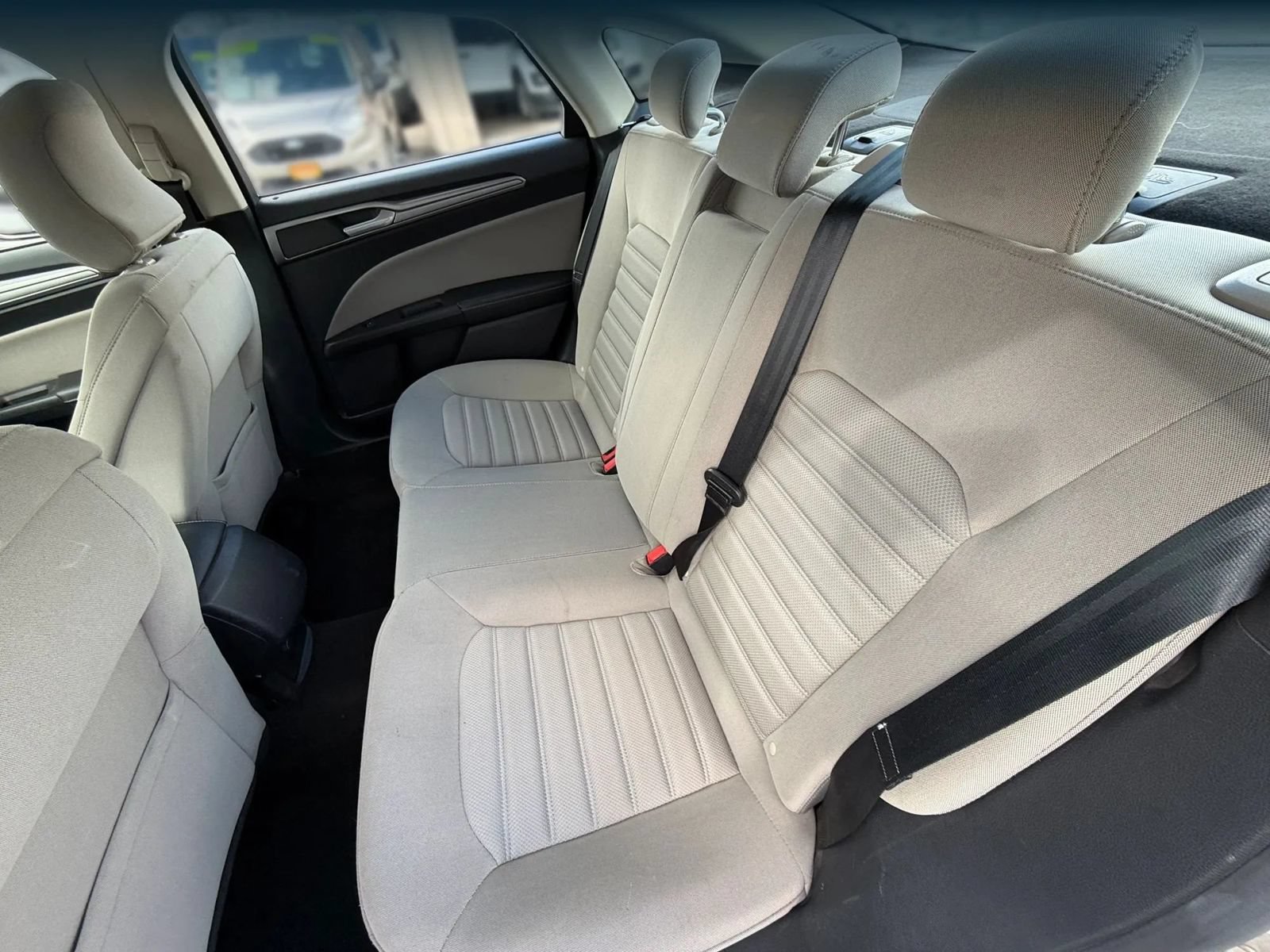Used 2018 Ford Fusion S FWD image 14
