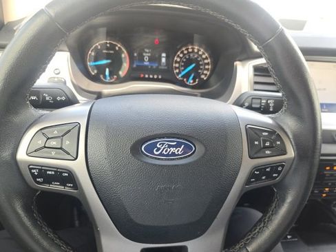 Used 2020 Ford Ranger XLT w/ Equipment Group 301A Mid image 10