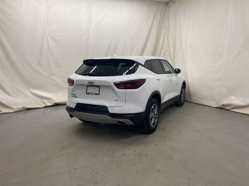 Used 2025 Chevrolet Blazer LT image 6