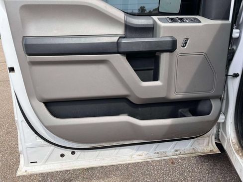 Used 2019 Ford F150 XL w/ Equipment Group 101A Mid AWD/4WD image 5