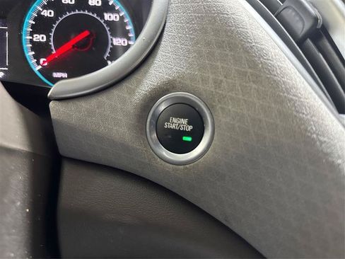 Used 2022 Chevrolet Malibu LS FWD image 27